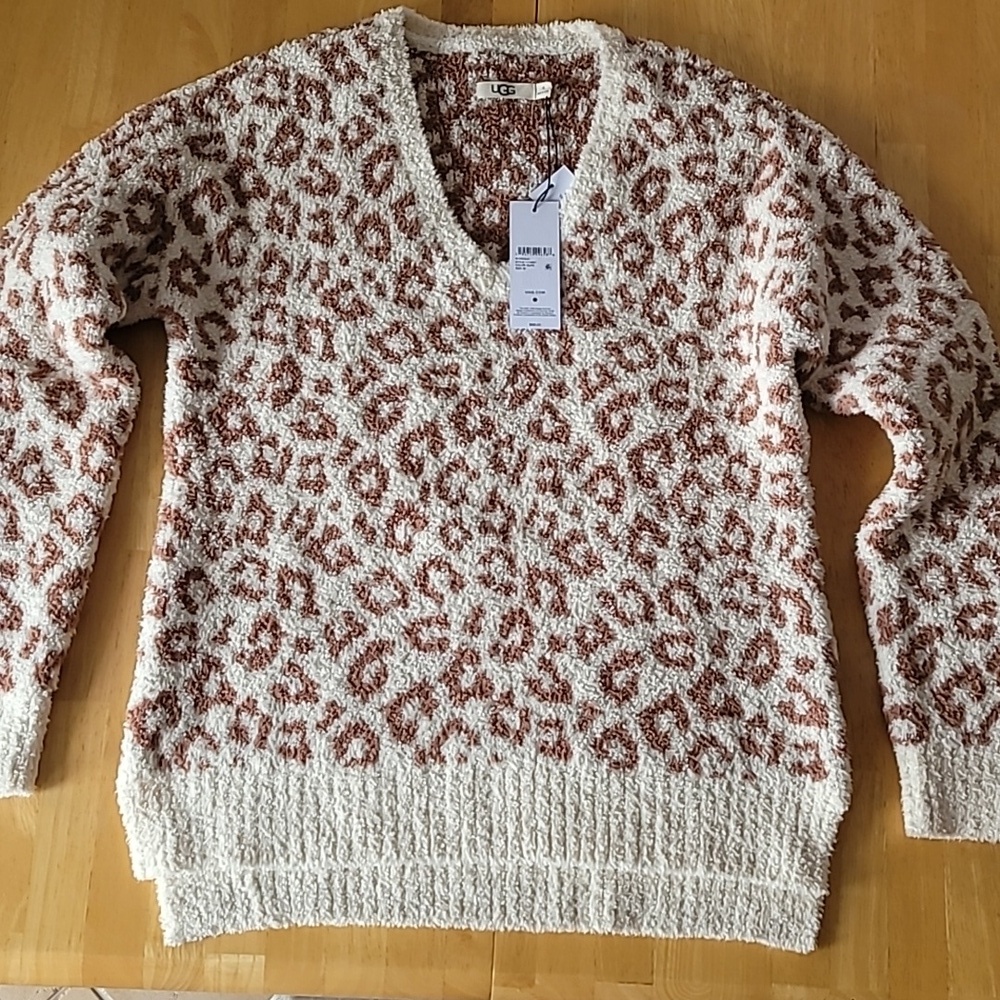 UGG Cecilia V-neck Plush Sweater